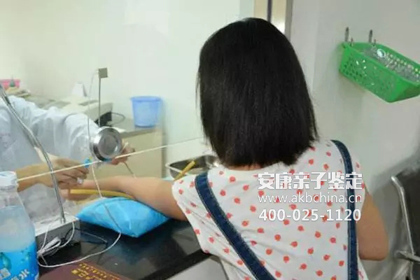 丹东肇庆DNA亲子鉴定在哪里，肇庆市医院亲子鉴定中心在哪里 